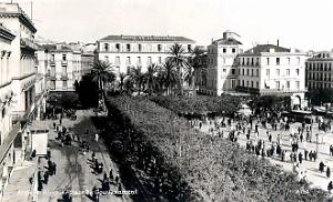 Alger - Place du Gouvernement x